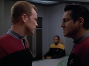 extant_StarTrek_VOY_5x08-NothingHuman_02880.jpg
