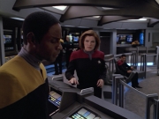 Filename=extant_StarTrek_VOY_5x08-NothingHuman_03005.jpg
Filesize=187KiB
Dimensions=1200x900
Date added=Nov 12, 2019 extant_StarTrek_VOY_5x08-NothingHuman_03005.jpg