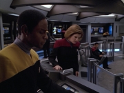 Filename=extant_StarTrek_VOY_5x08-NothingHuman_03008.jpg
Filesize=183KiB
Dimensions=1200x900
Date added=Nov 12, 2019 extant_StarTrek_VOY_5x08-NothingHuman_03008.jpg