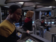 Filename=extant_StarTrek_VOY_5x08-NothingHuman_03011.jpg
Filesize=195KiB
Dimensions=1200x900
Date added=Nov 12, 2019 extant_StarTrek_VOY_5x08-NothingHuman_03011.jpg