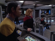 extant_StarTrek_VOY_5x08-NothingHuman_03026.jpg