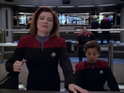 extant_StarTrek_VOY_5x08-NothingHuman_03075.jpg