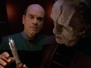 extant_StarTrek_VOY_5x08-NothingHuman_03093.jpg