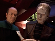 extant_StarTrek_VOY_5x08-NothingHuman_03109.jpg