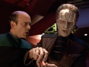 Filename=extant_StarTrek_VOY_5x08-NothingHuman_03137.jpg
Filesize=170KiB
Dimensions=1200x900
Date added=Nov 12, 2019 extant_StarTrek_VOY_5x08-NothingHuman_03137.jpg