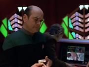 Filename=extant_StarTrek_VOY_5x08-NothingHuman_03250.jpg
Filesize=174KiB
Dimensions=1200x900
Date added=Nov 12, 2019 extant_StarTrek_VOY_5x08-NothingHuman_03250.jpg