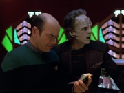 Filename=extant_StarTrek_VOY_5x08-NothingHuman_03263.jpg
Filesize=174KiB
Dimensions=1200x900
Date added=Nov 12, 2019 extant_StarTrek_VOY_5x08-NothingHuman_03263.jpg