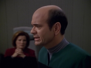 Filename=extant_StarTrek_VOY_5x08-NothingHuman_03344.jpg
Filesize=112KiB
Dimensions=1200x900
Date added=Nov 12, 2019 extant_StarTrek_VOY_5x08-NothingHuman_03344.jpg