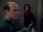 Filename=extant_StarTrek_VOY_5x08-NothingHuman_03409.jpg
Filesize=117KiB
Dimensions=1200x900
Date added=Nov 12, 2019 extant_StarTrek_VOY_5x08-NothingHuman_03409.jpg