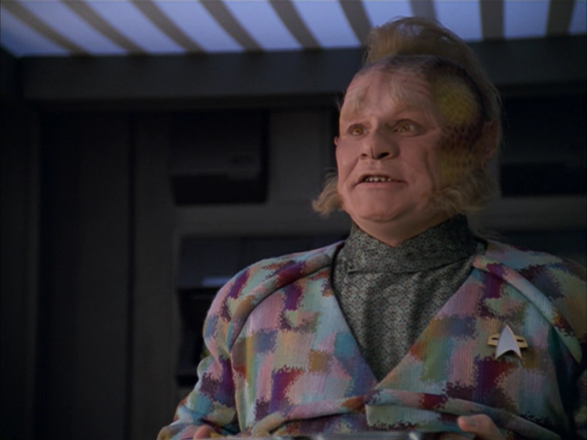 extant_StarTrek_VOY_5x09-ThirtyDays_00327.jpg