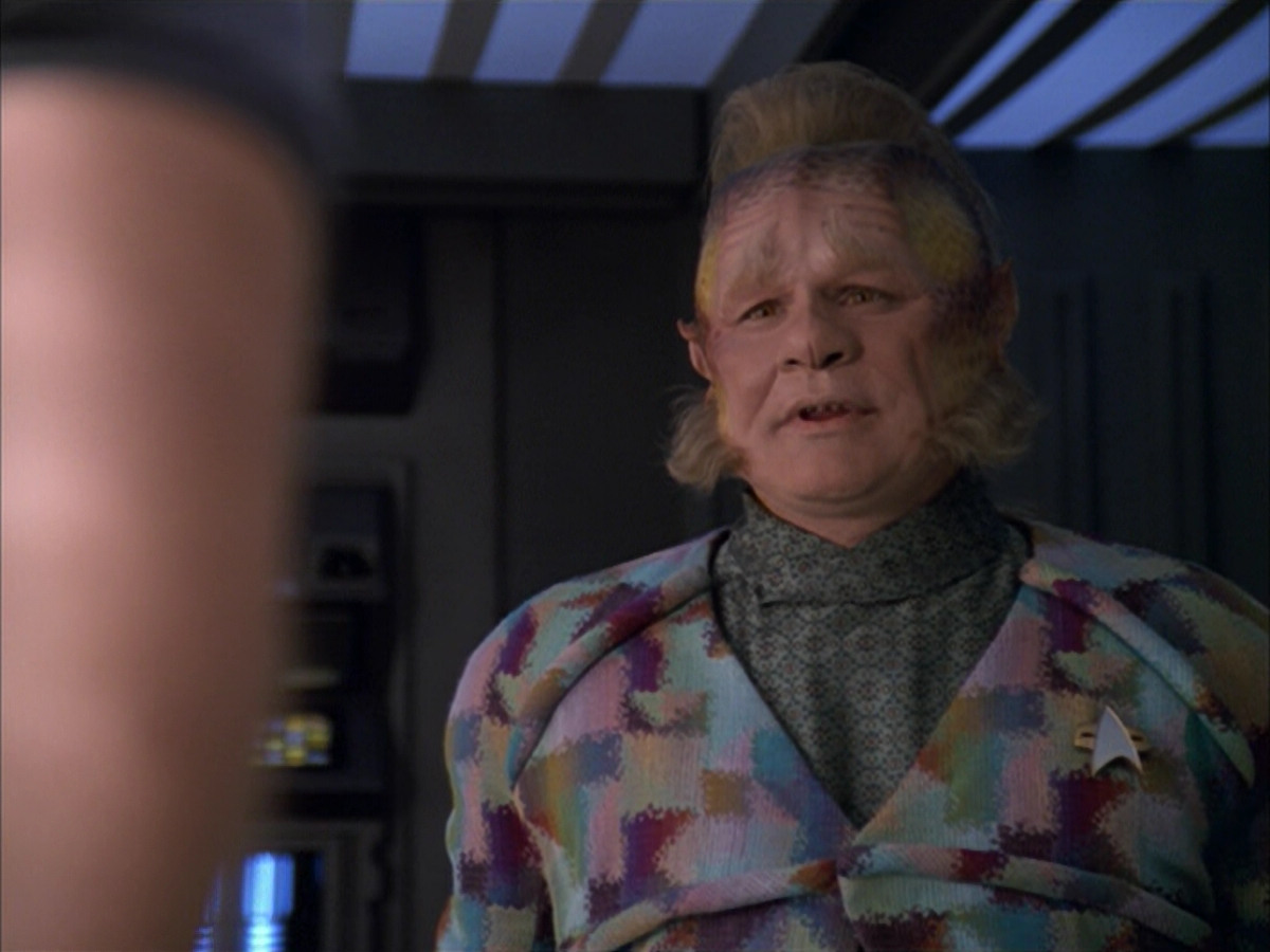 extant_StarTrek_VOY_5x09-ThirtyDays_00399.jpg