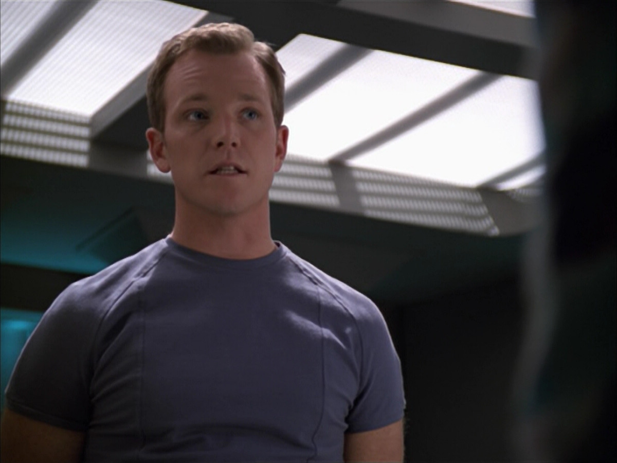 extant_StarTrek_VOY_5x09-ThirtyDays_00402.jpg