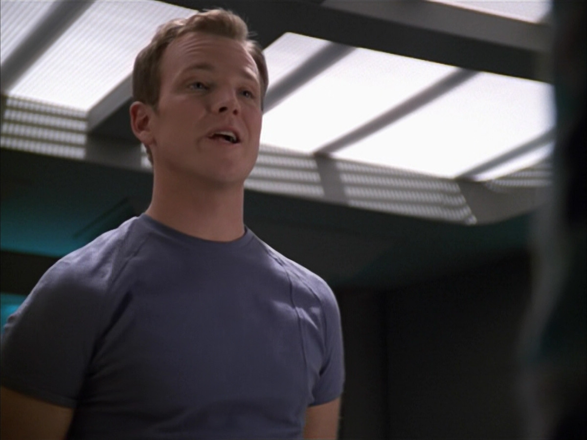 extant_StarTrek_VOY_5x09-ThirtyDays_00406.jpg