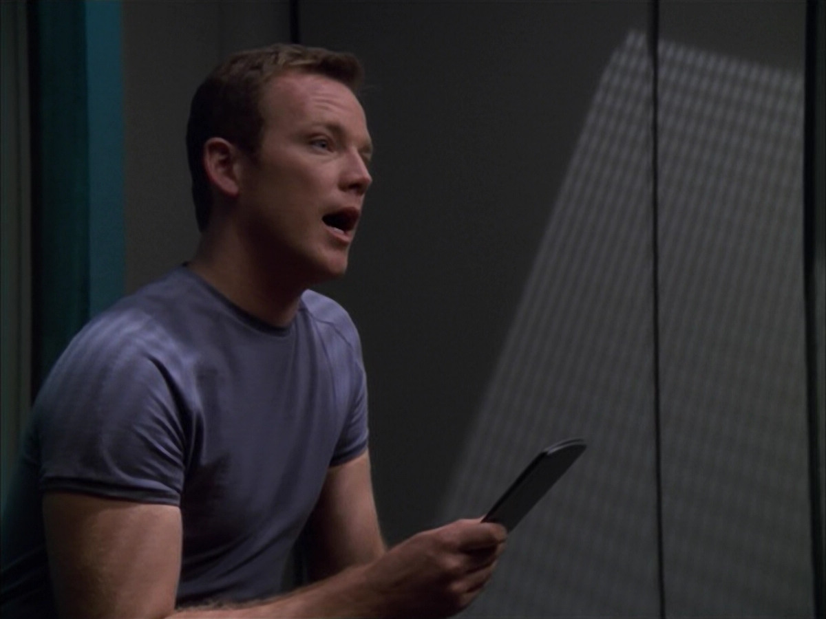 extant_StarTrek_VOY_5x09-ThirtyDays_00509.jpg