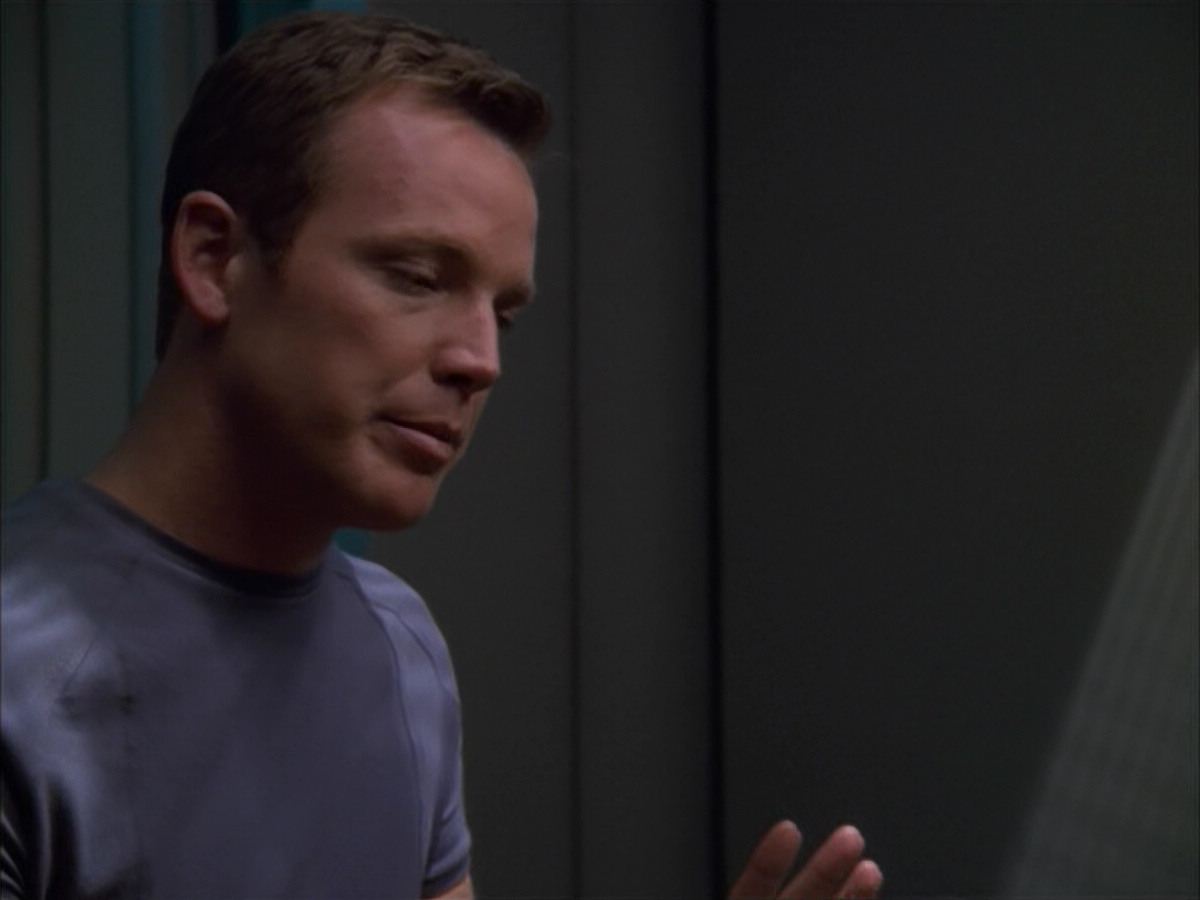 extant_StarTrek_VOY_5x09-ThirtyDays_00518.jpg