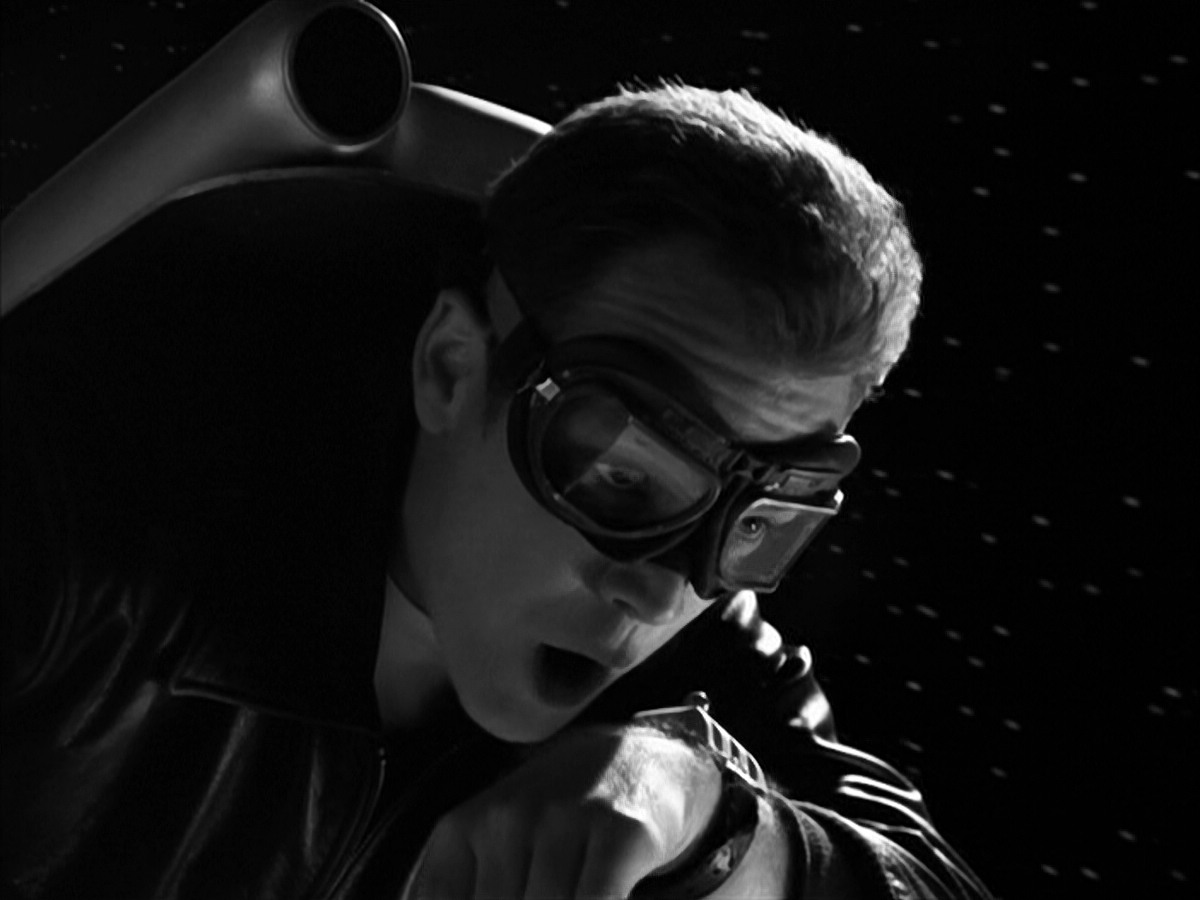 extant_StarTrek_VOY_5x09-ThirtyDays_00555.jpg