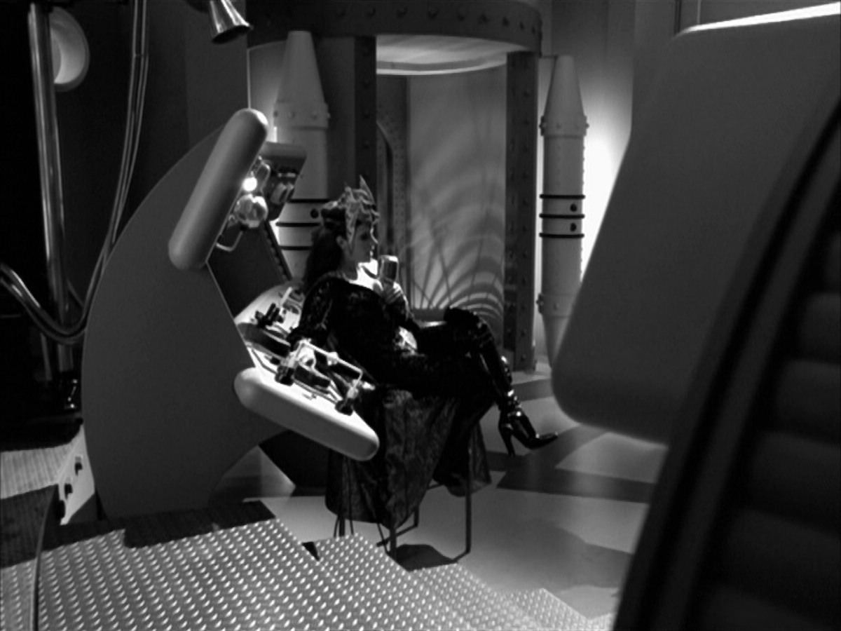 extant_StarTrek_VOY_5x09-ThirtyDays_00574.jpg