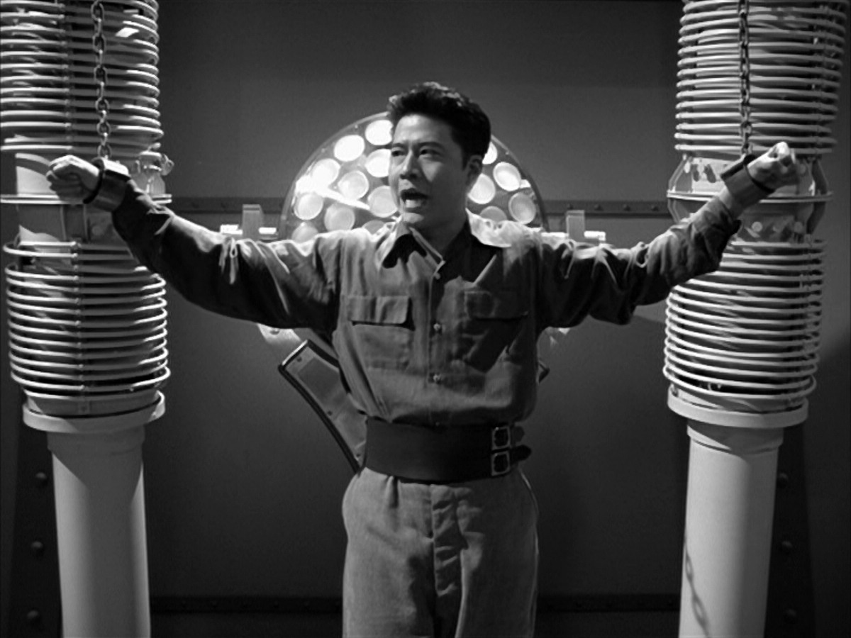 extant_StarTrek_VOY_5x09-ThirtyDays_00596.jpg
