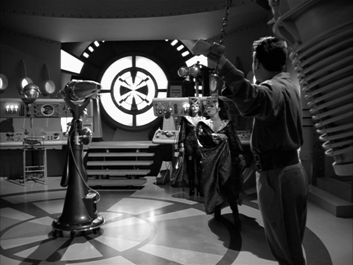 extant_StarTrek_VOY_5x09-ThirtyDays_00604.jpg