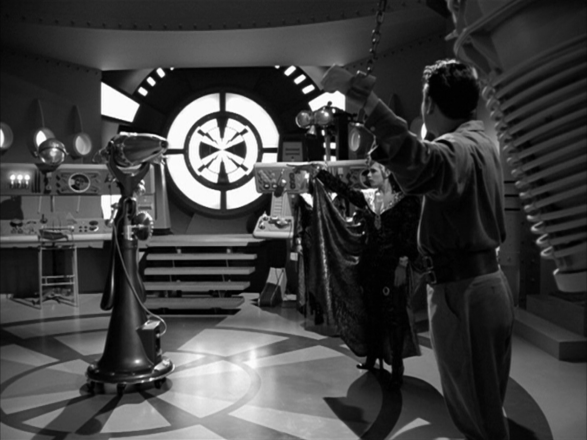 extant_StarTrek_VOY_5x09-ThirtyDays_00608.jpg