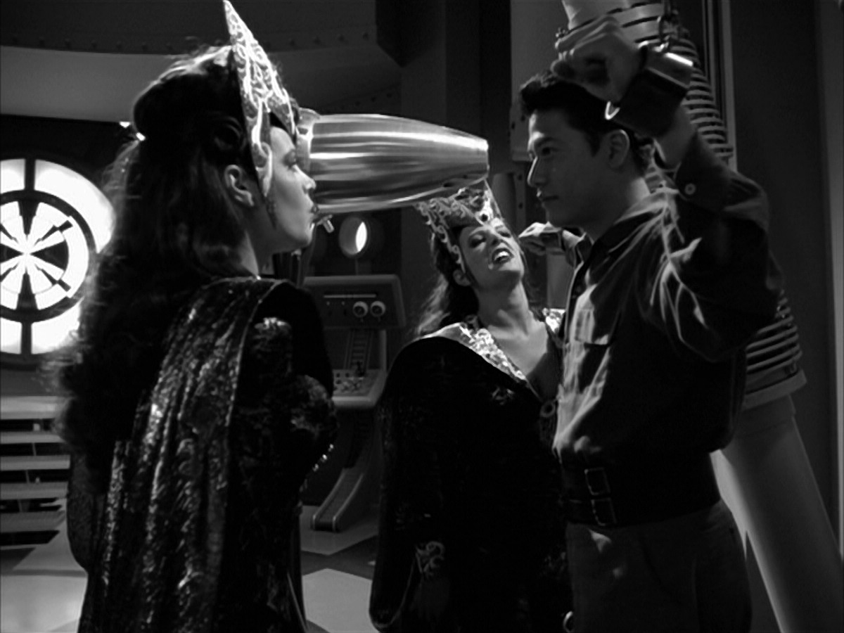 extant_StarTrek_VOY_5x09-ThirtyDays_00628.jpg