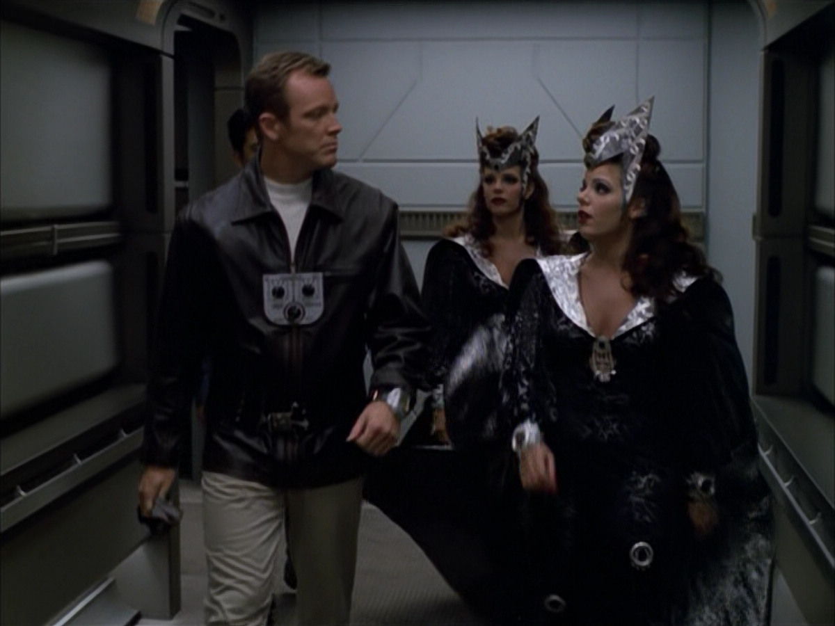 extant_StarTrek_VOY_5x09-ThirtyDays_00701.jpg
