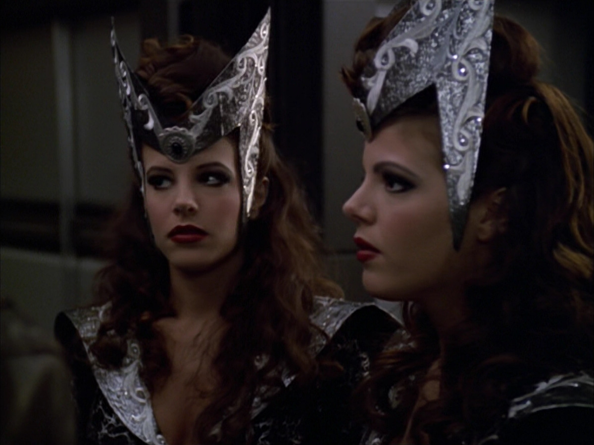 extant_StarTrek_VOY_5x09-ThirtyDays_00723.jpg