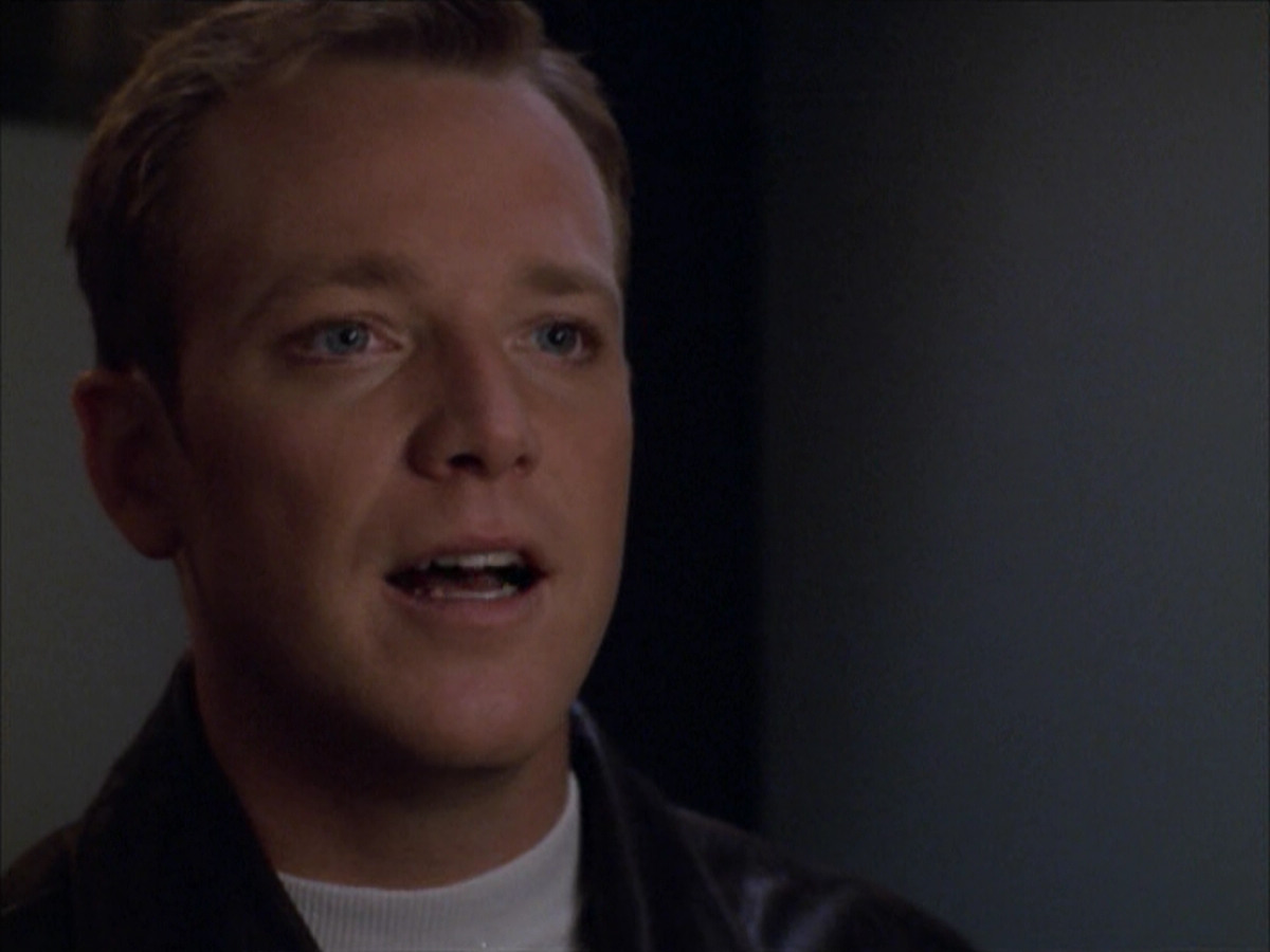 extant_StarTrek_VOY_5x09-ThirtyDays_00758.jpg