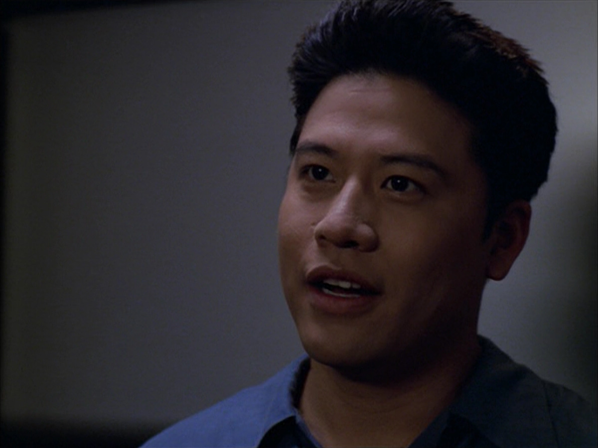 extant_StarTrek_VOY_5x09-ThirtyDays_00762.jpg