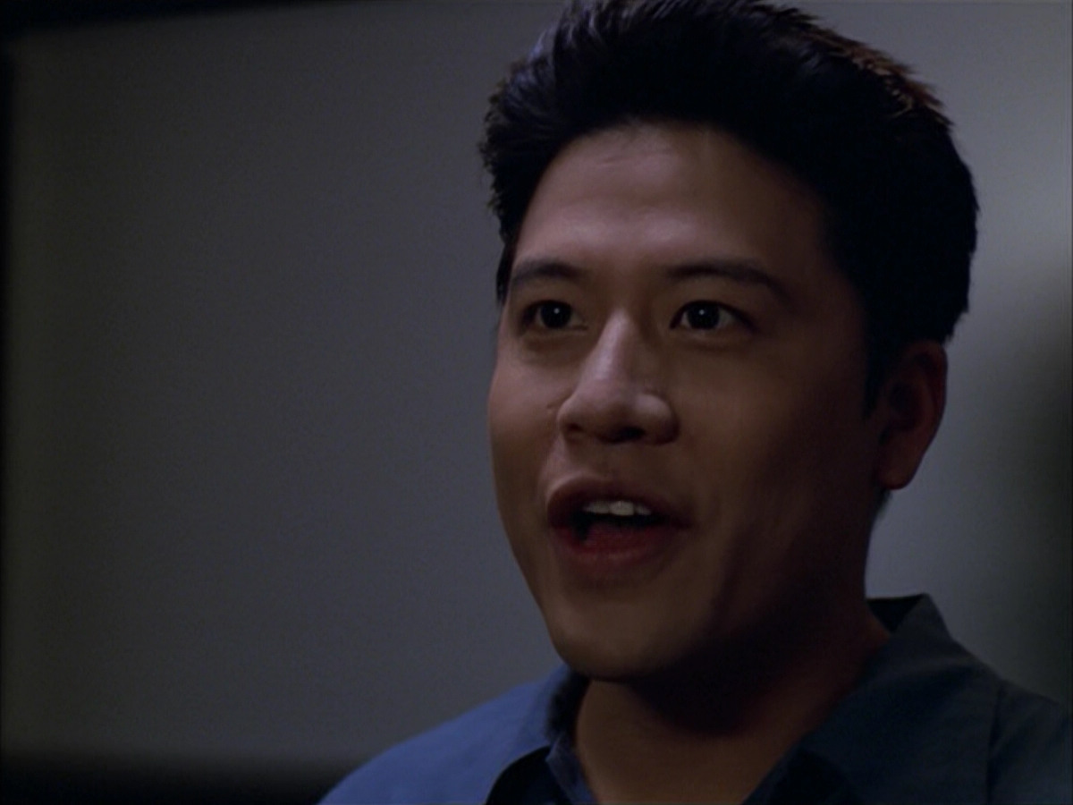 extant_StarTrek_VOY_5x09-ThirtyDays_00763.jpg