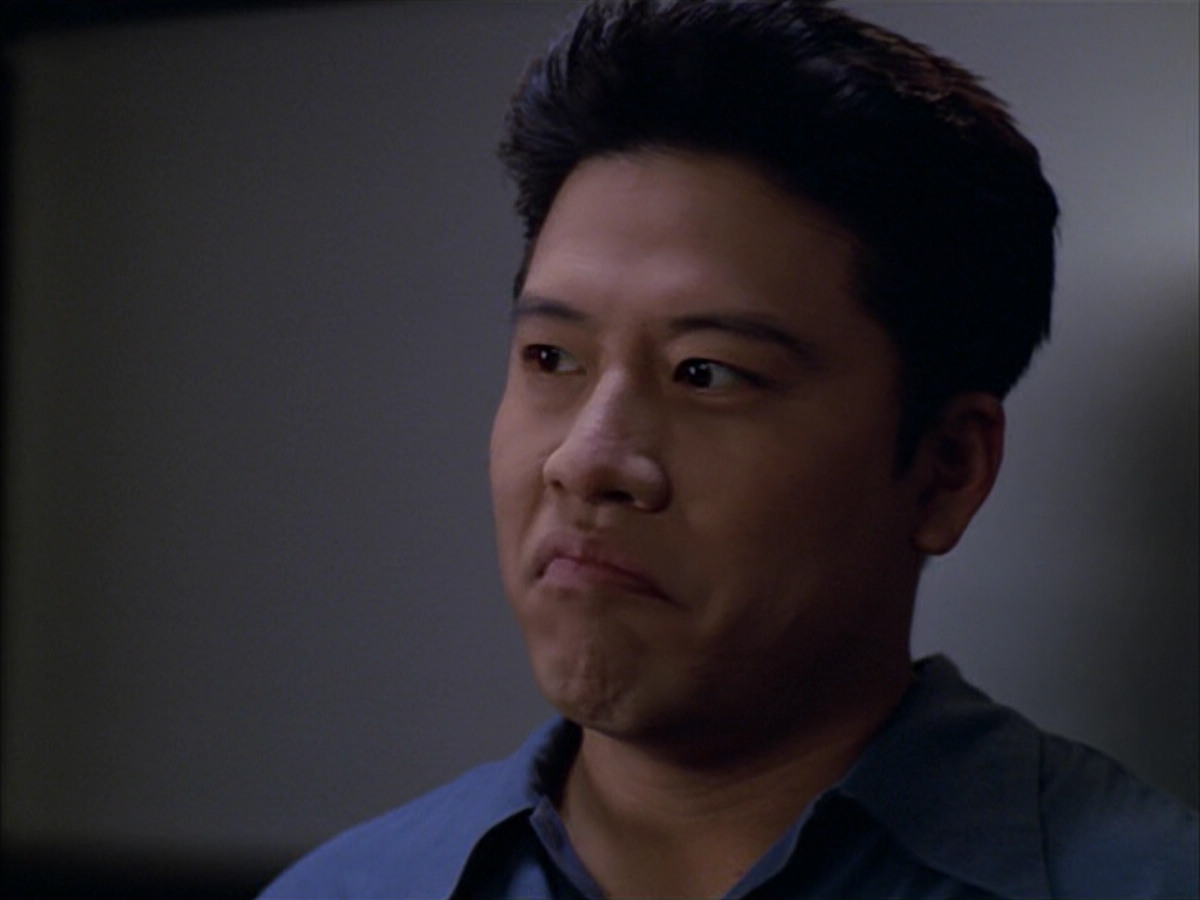 extant_StarTrek_VOY_5x09-ThirtyDays_00778.jpg