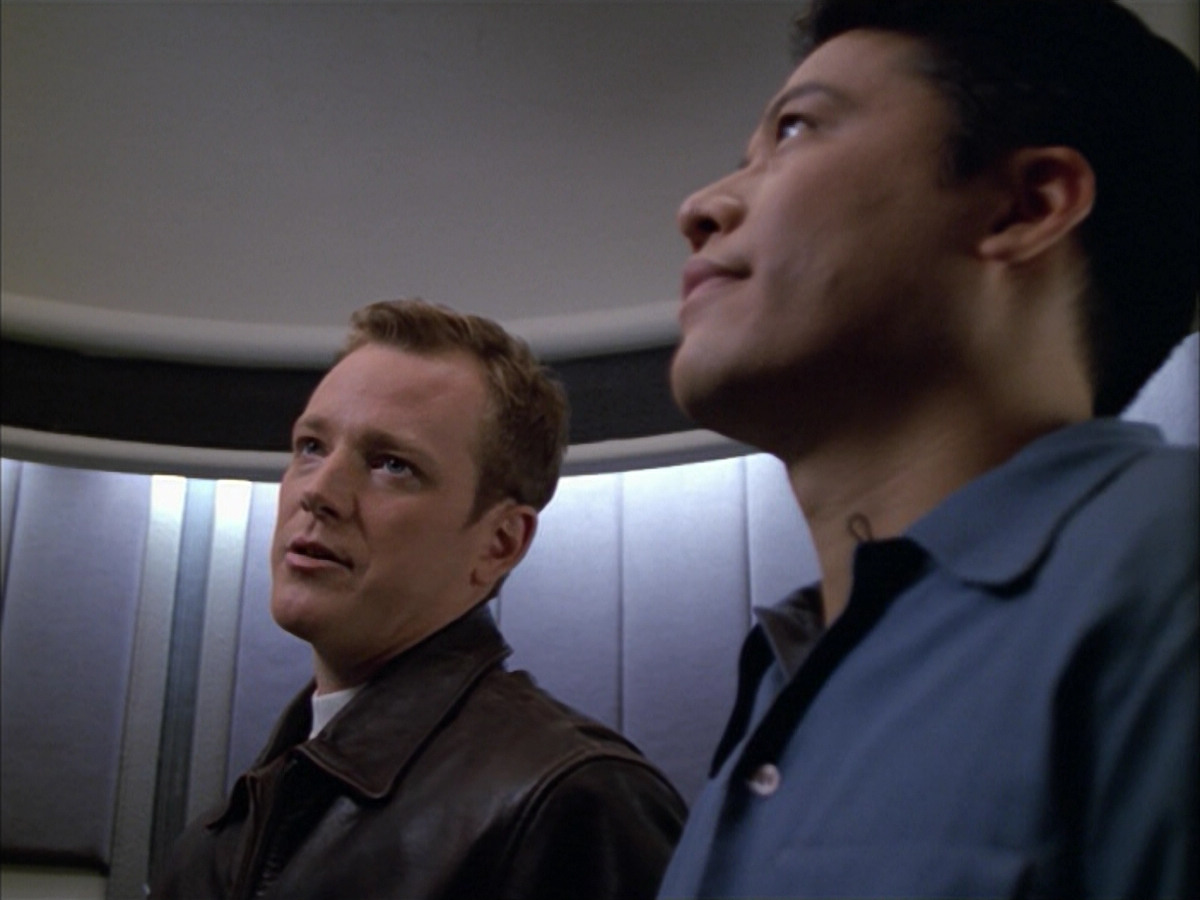 extant_StarTrek_VOY_5x09-ThirtyDays_00798.jpg