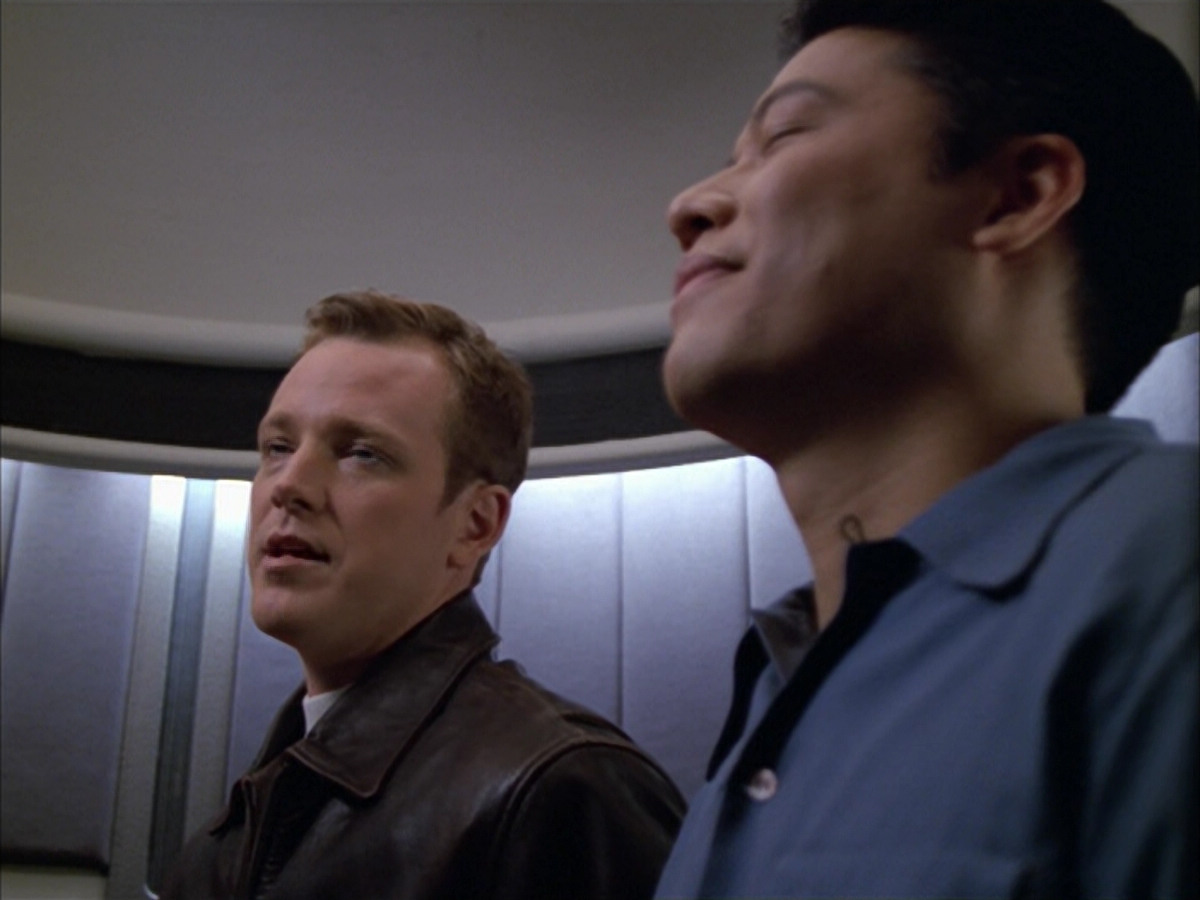 extant_StarTrek_VOY_5x09-ThirtyDays_00799.jpg