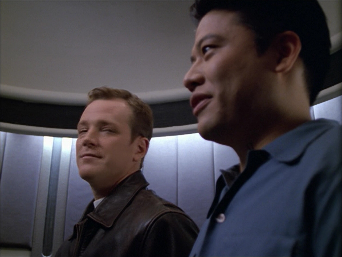 extant_StarTrek_VOY_5x09-ThirtyDays_00804.jpg