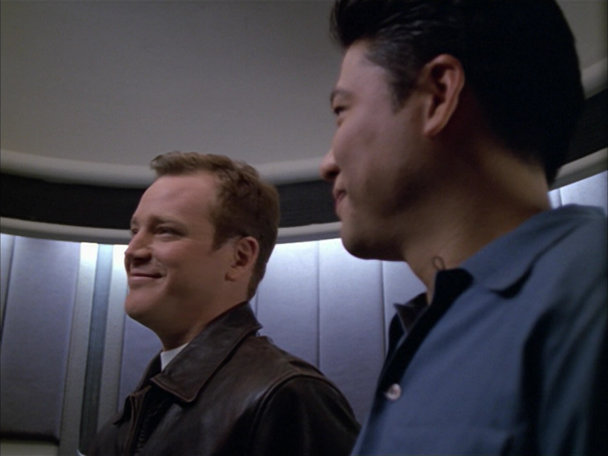 extant_StarTrek_VOY_5x09-ThirtyDays_00807.jpg