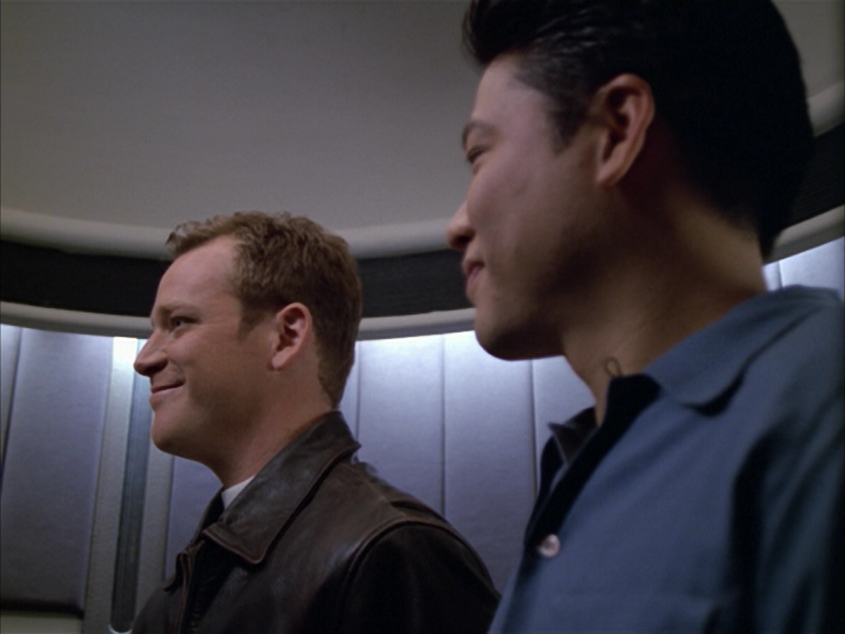 extant_StarTrek_VOY_5x09-ThirtyDays_00808.jpg