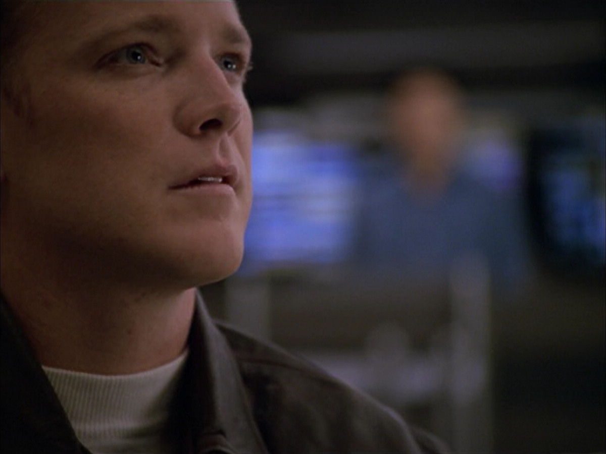 extant_StarTrek_VOY_5x09-ThirtyDays_00843.jpg