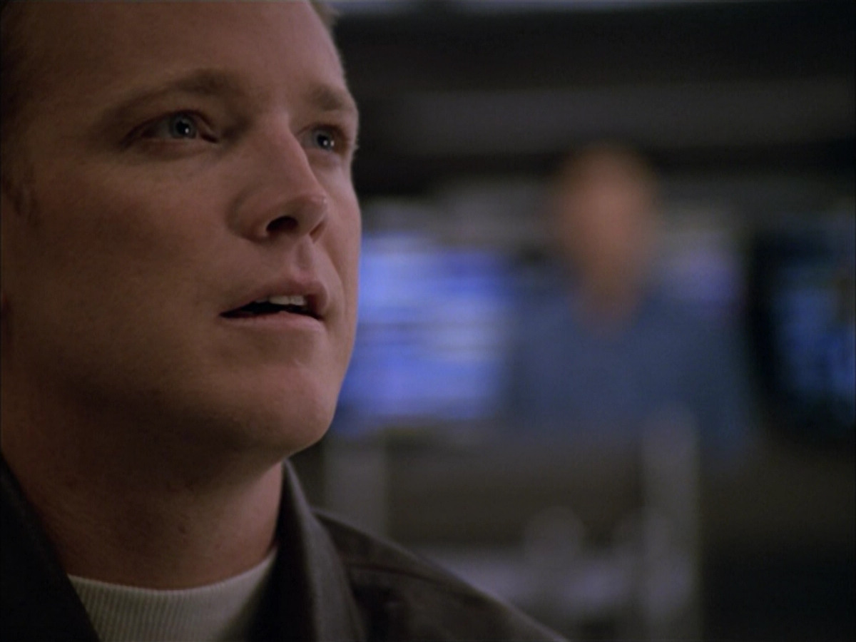 extant_StarTrek_VOY_5x09-ThirtyDays_00846.jpg
