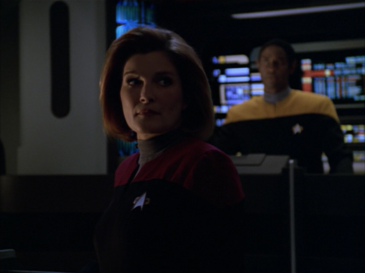 extant_StarTrek_VOY_5x09-ThirtyDays_00940.jpg