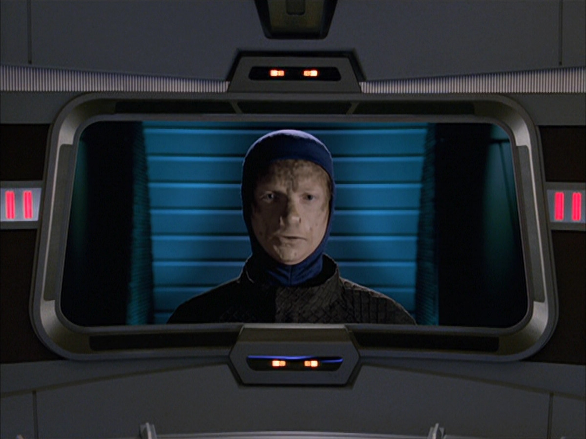 extant_StarTrek_VOY_5x09-ThirtyDays_00946.jpg