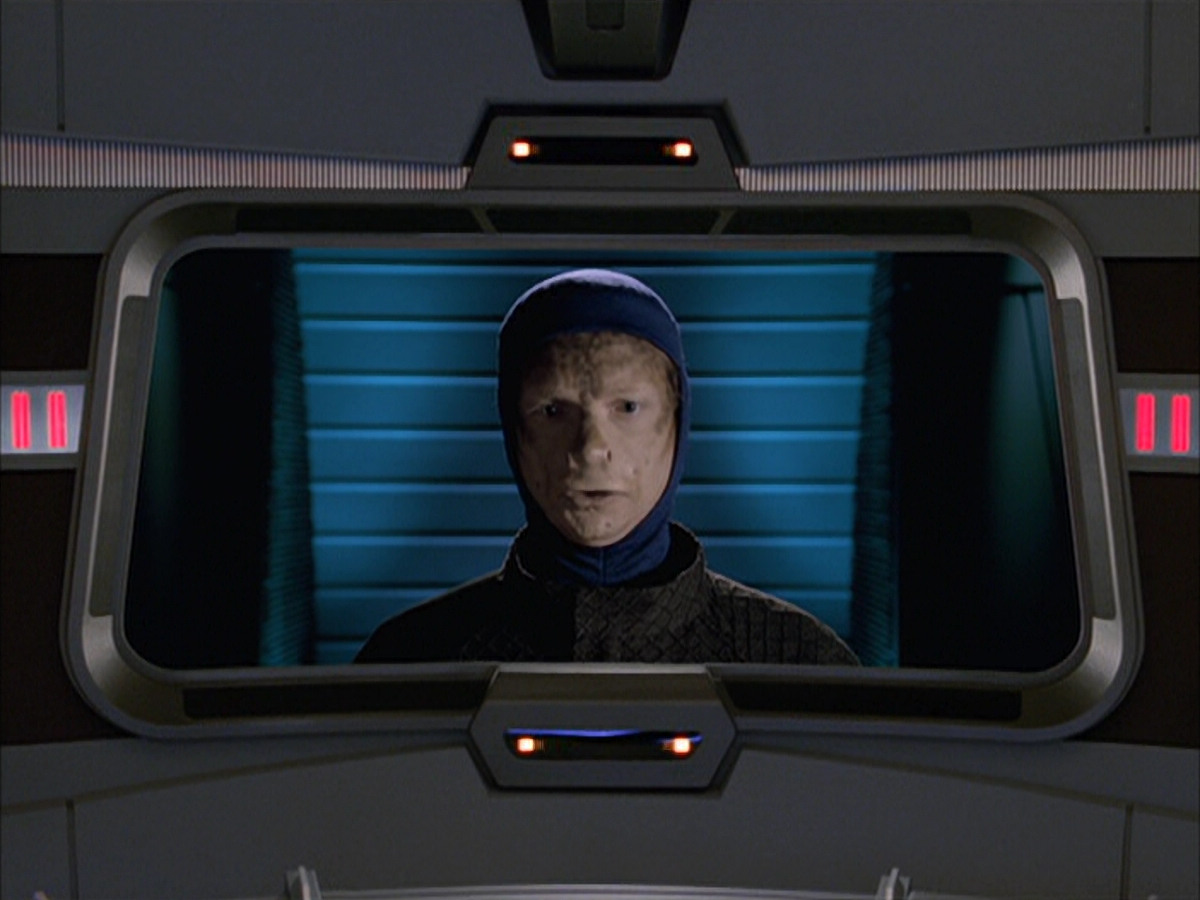 extant_StarTrek_VOY_5x09-ThirtyDays_00954.jpg