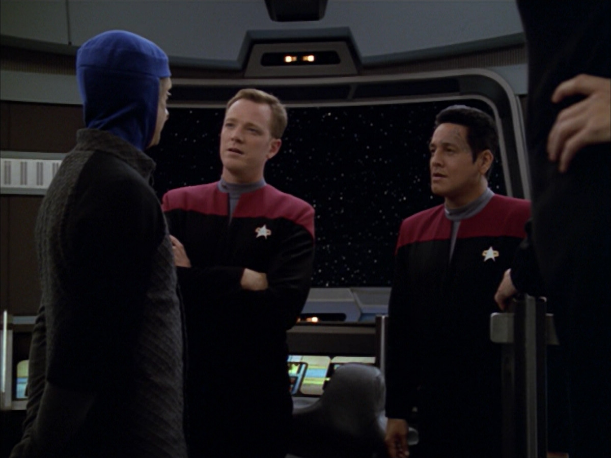 extant_StarTrek_VOY_5x09-ThirtyDays_01058.jpg