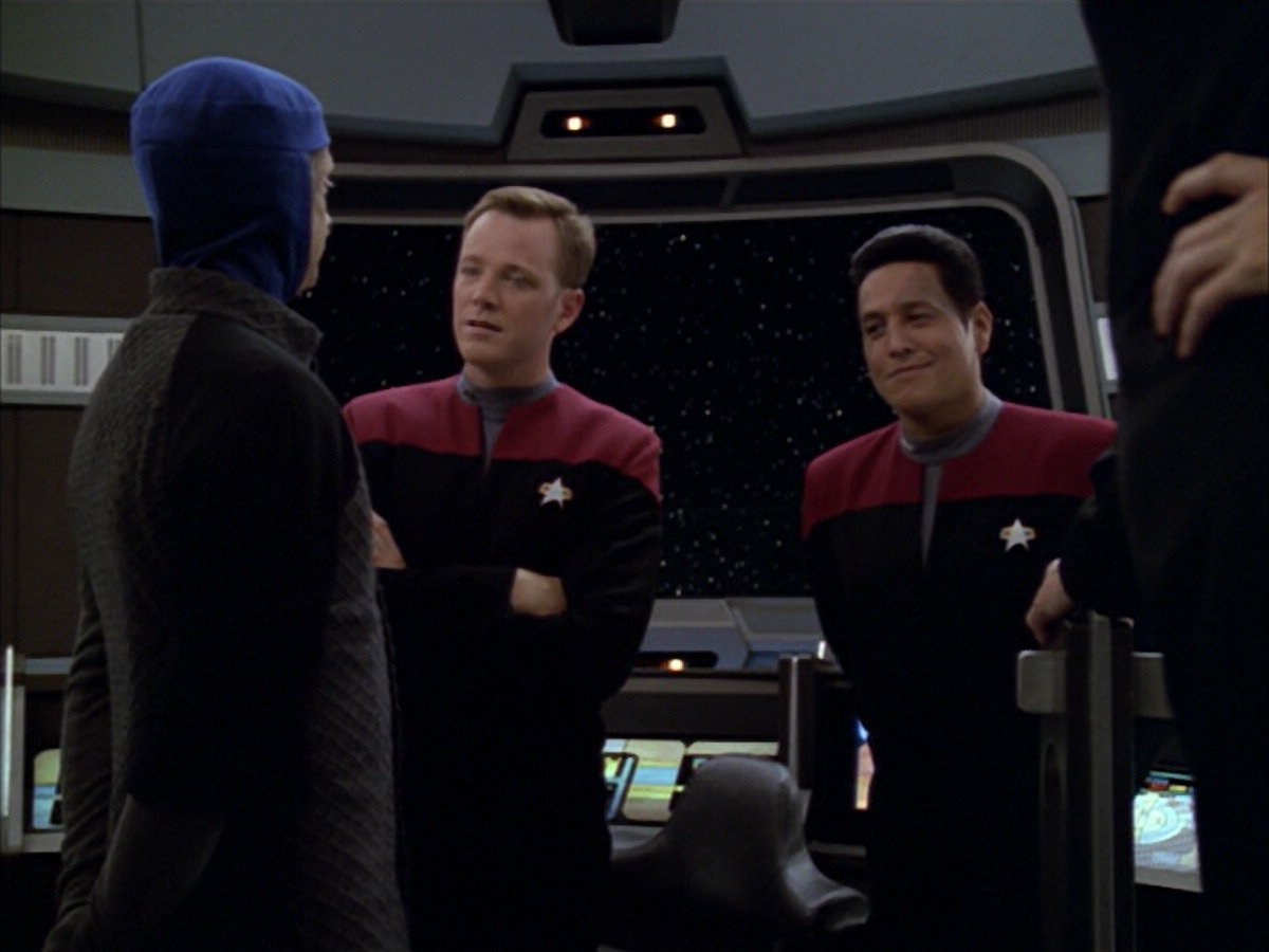 extant_StarTrek_VOY_5x09-ThirtyDays_01064.jpg