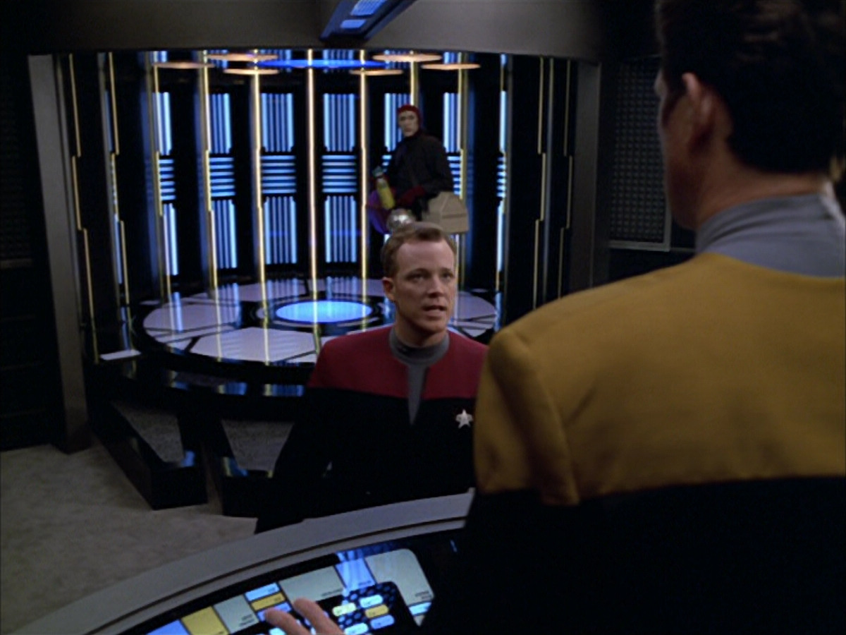 extant_StarTrek_VOY_5x09-ThirtyDays_03030.jpg