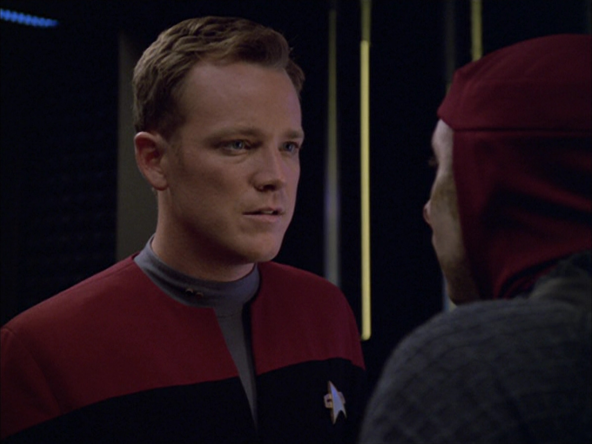extant_StarTrek_VOY_5x09-ThirtyDays_03058.jpg