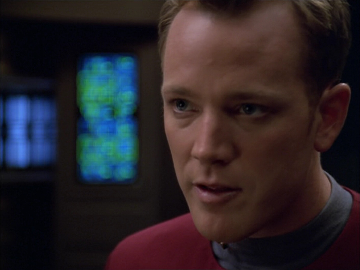 extant_StarTrek_VOY_5x09-ThirtyDays_03084.jpg