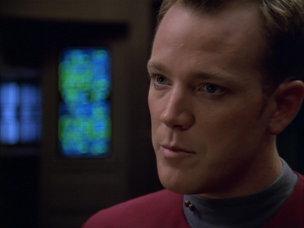 extant_StarTrek_VOY_5x09-ThirtyDays_03125.jpg