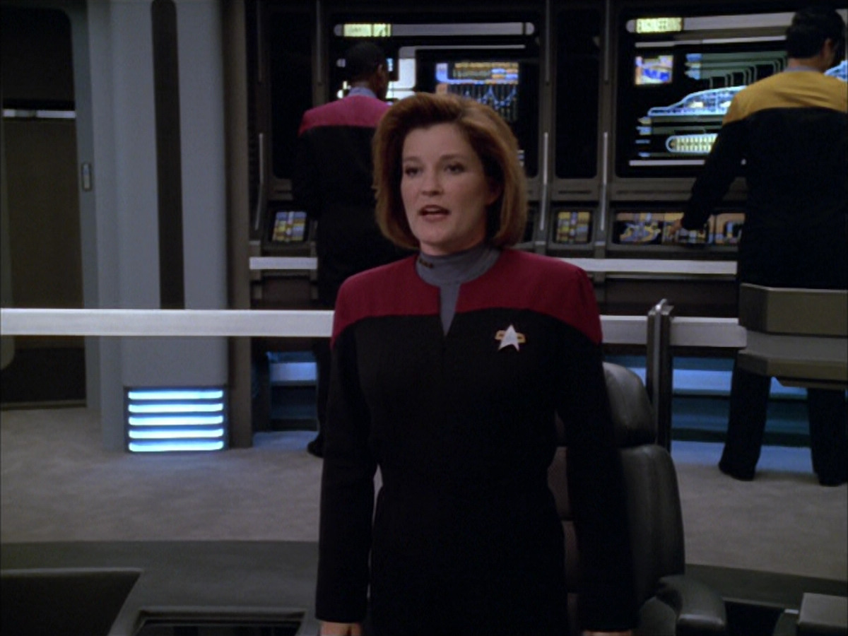 extant_StarTrek_VOY_5x09-ThirtyDays_03181.jpg