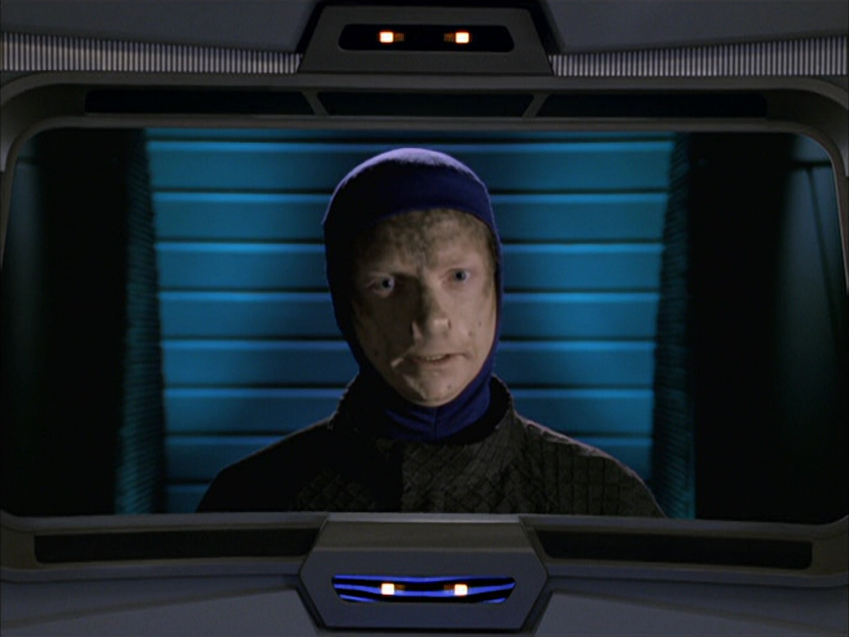 extant_StarTrek_VOY_5x09-ThirtyDays_03203.jpg