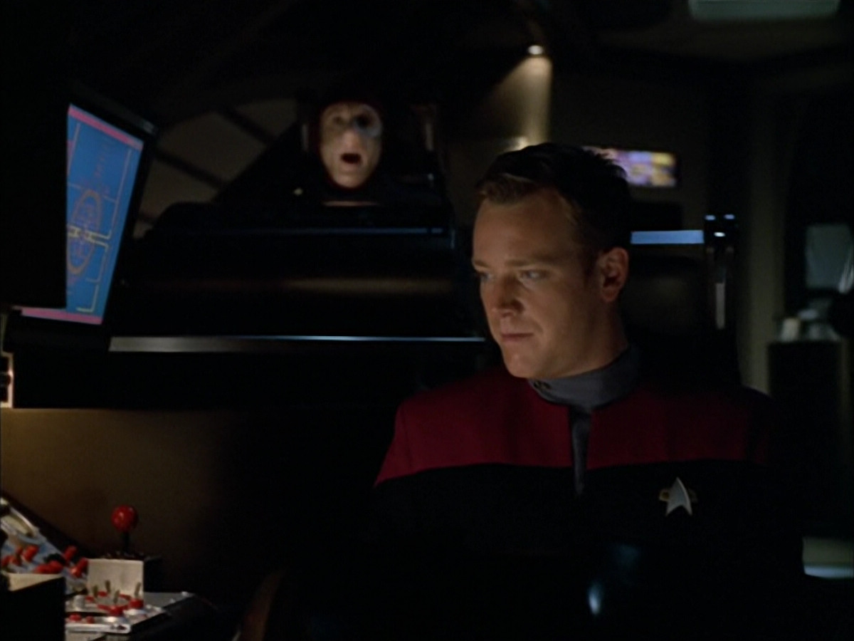 extant_StarTrek_VOY_5x09-ThirtyDays_03235.jpg